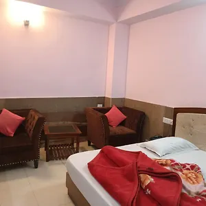 https://ivy-stays.shimlahotels.net